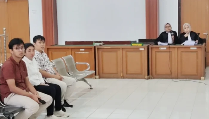 Tiga Mantan Pegawai Pajak Dituntut 2 Tahun Penjara, Diduga Gelapkan Rp40 Miliar